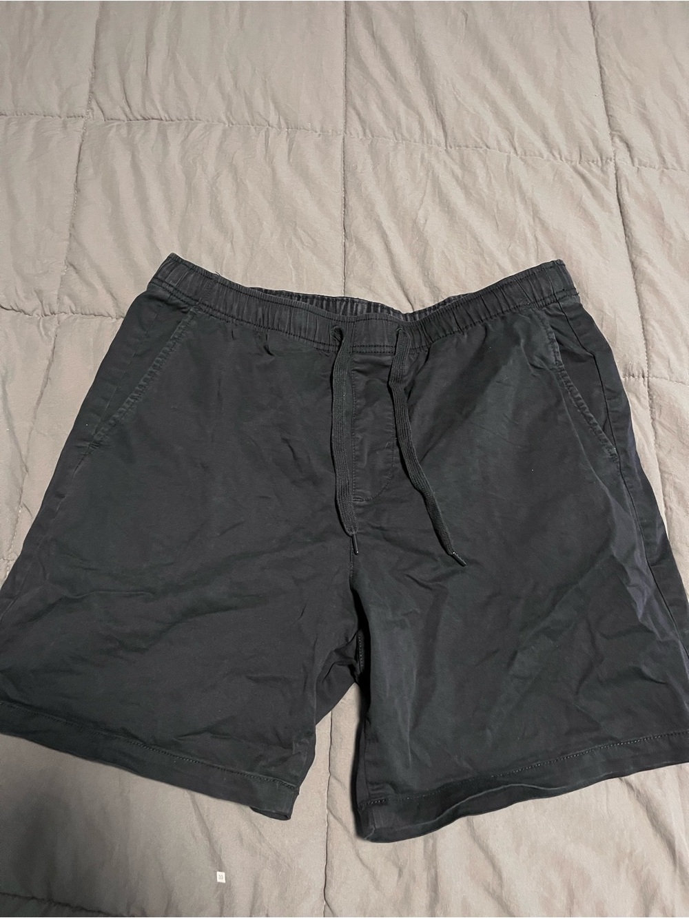 Men's Black Gap Drawstring Shorts